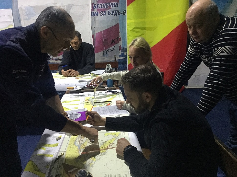 Учебный семинар по картографии в яхтенной школе IYT Парусной Академии (Киев)